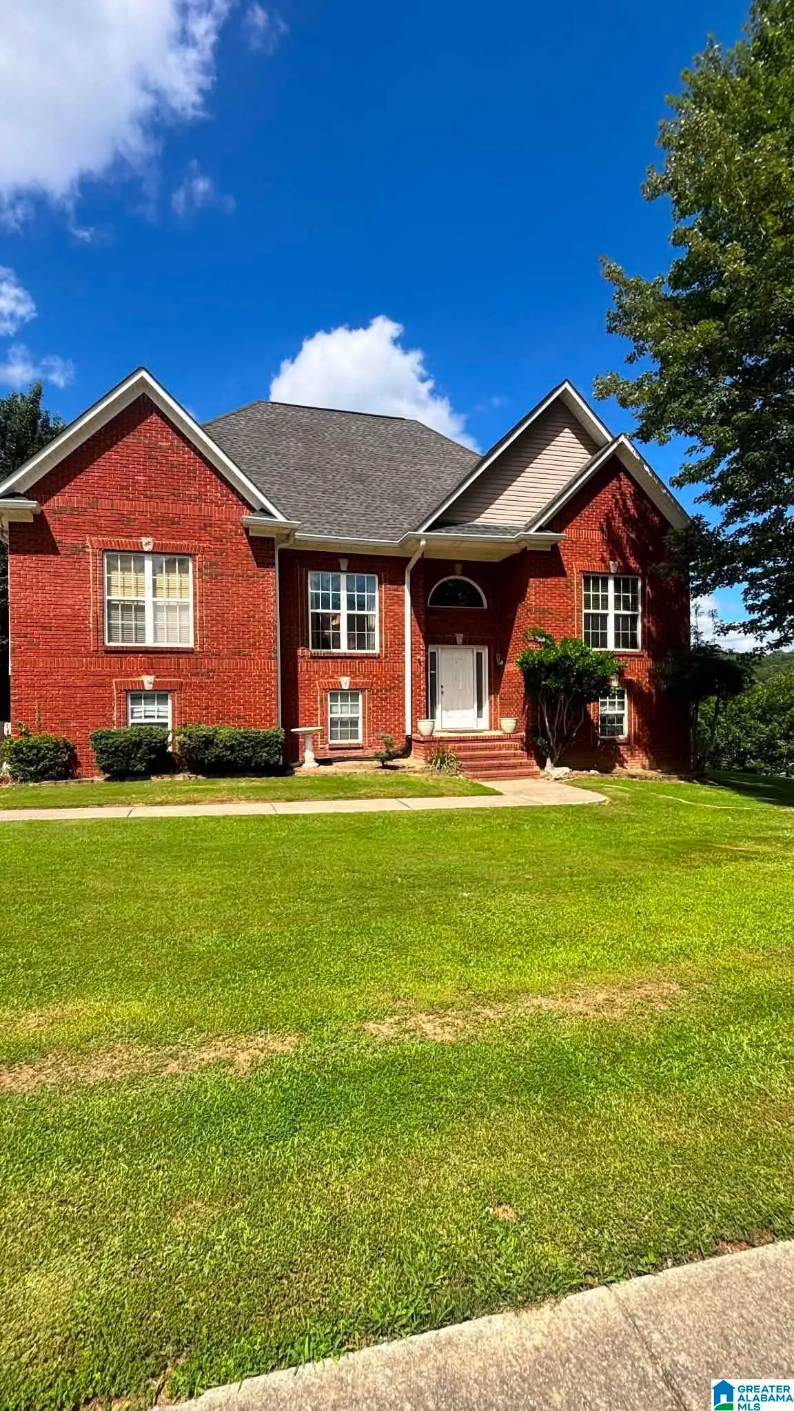 545 WOODLAND TERRACE, Odenville, AL 35120 - #1