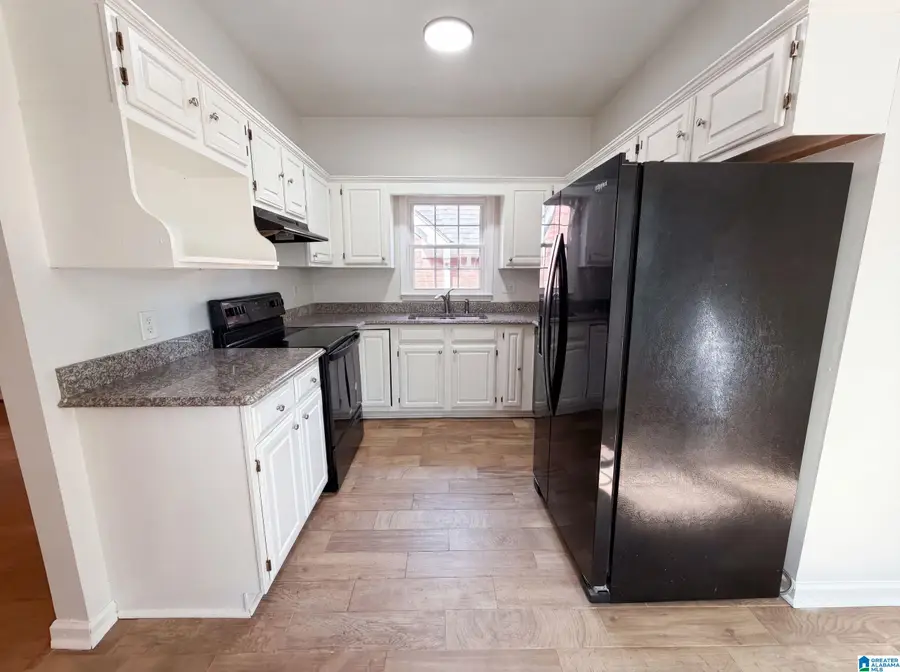 1900 STONE BROOK LANE, Birmingham, AL 35242 - #2