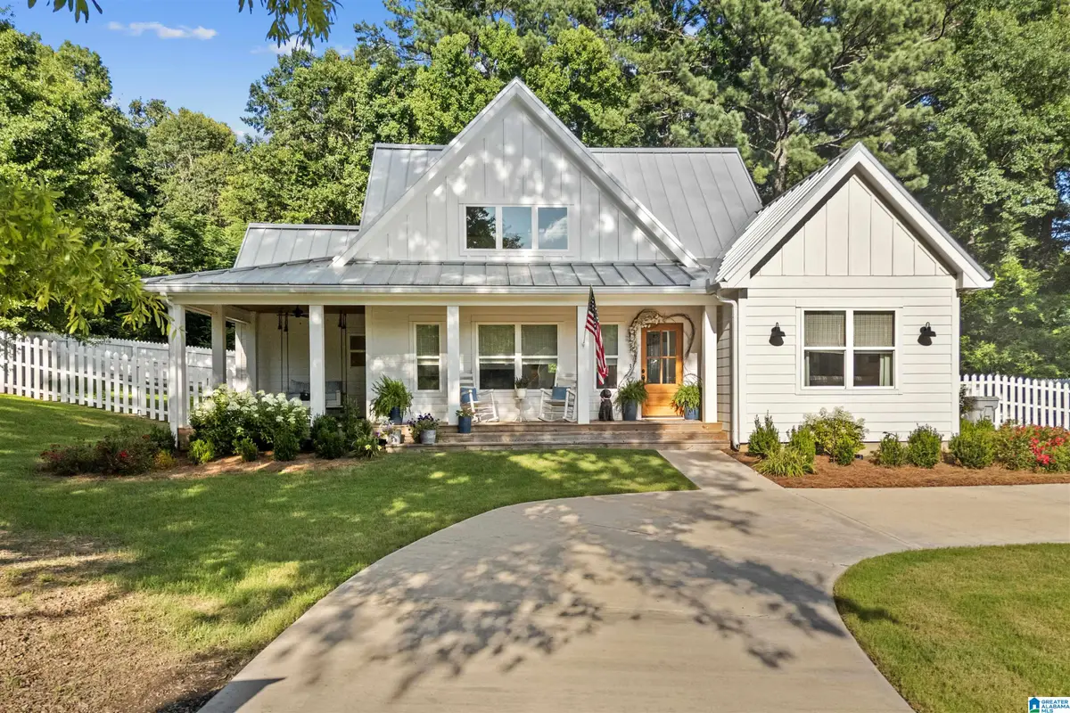 207 GOODWIN STREET, Columbiana, AL 35051 - #1