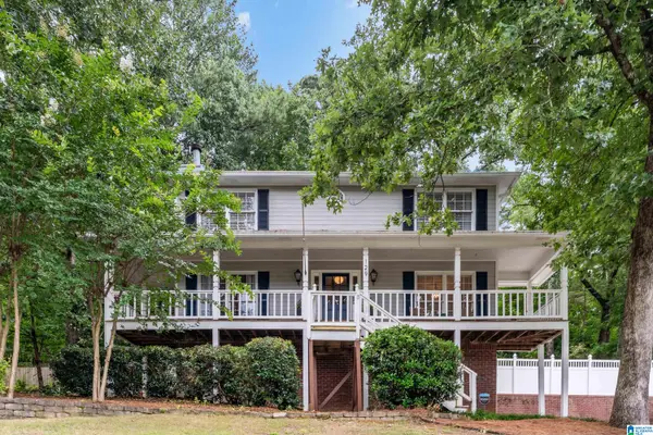 129 S RUN CIRCLE, Hoover, AL 35244