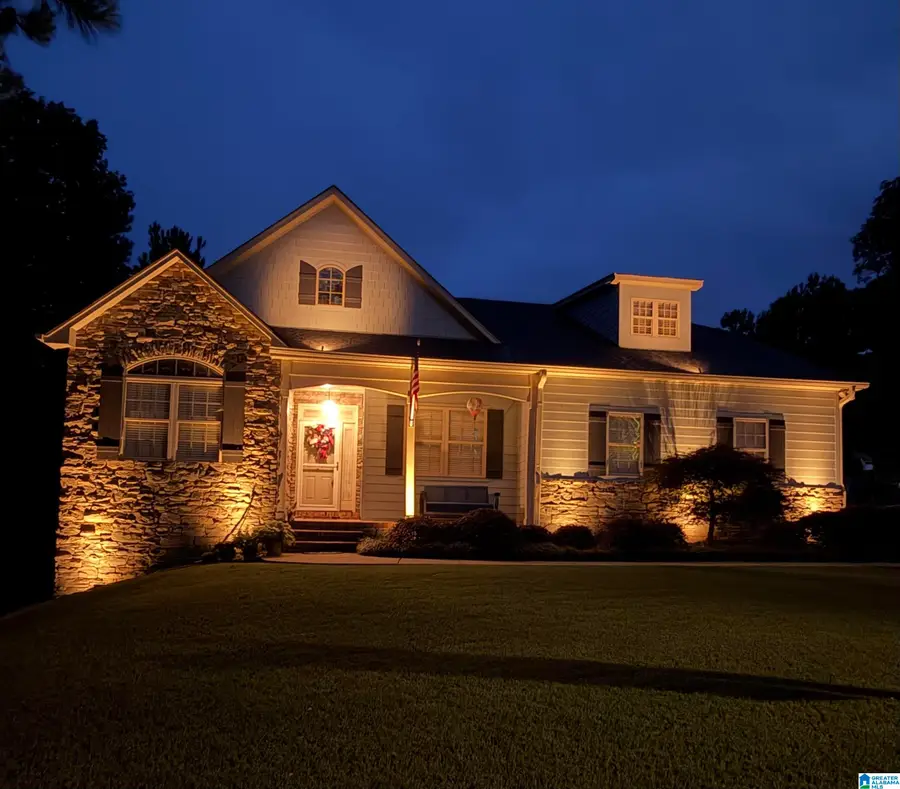 9203 CLAIRMONT CIRCLE, Leeds, AL 35094 - #3