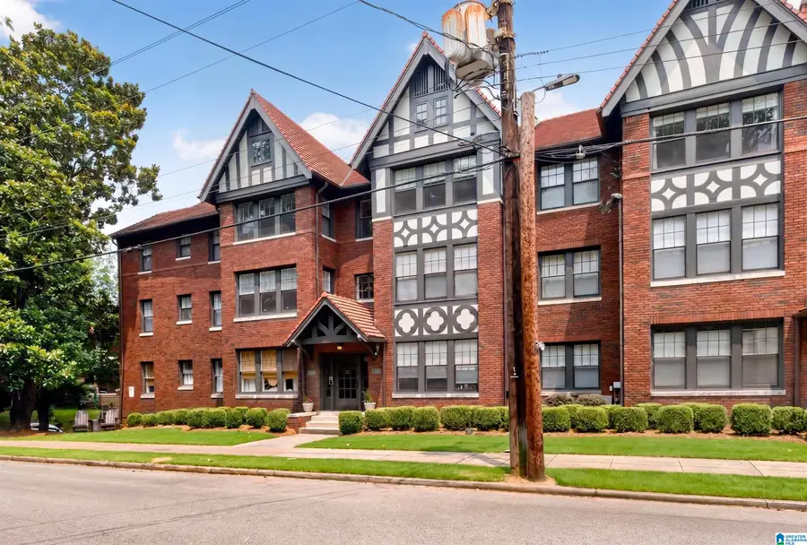 3002 13TH AVENUE S, Birmingham, AL 35205 - #2