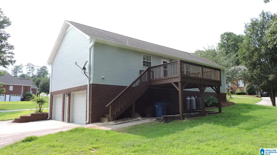 1223 CINDER CIRCLE, Warrior, AL 35180 - #3