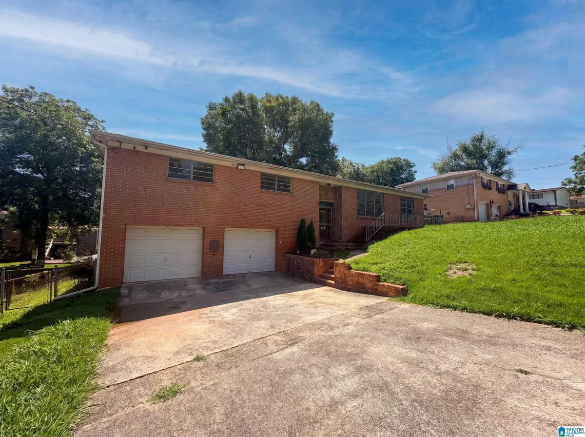 3115 33RD STREET SW, Birmingham, AL 35211 - #1