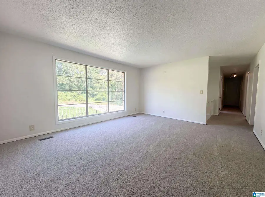 3115 33RD STREET SW, Birmingham, AL 35211 - #3