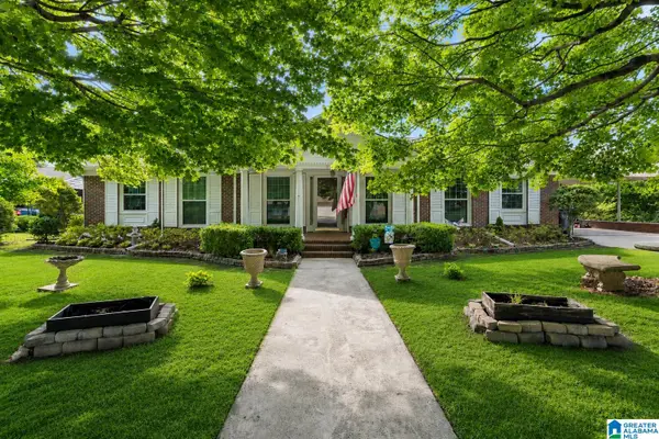 1213 VINE STREET, Anniston, AL 36207