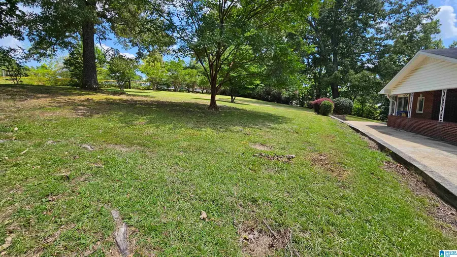422 W 45TH STREET, Anniston, AL 36206 - #3