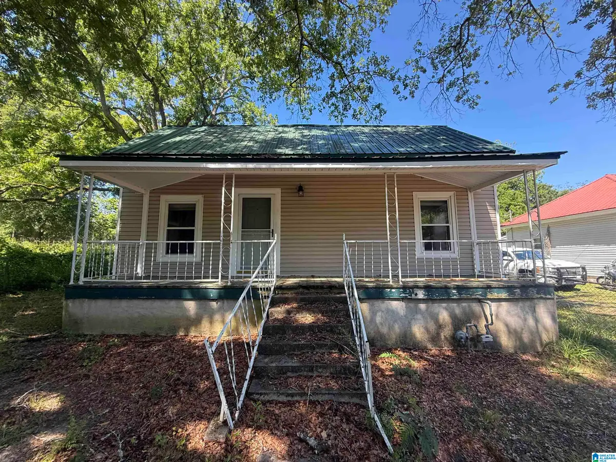 3206 CRESTHILL AVENUE, Anniston, AL 36201 - #1