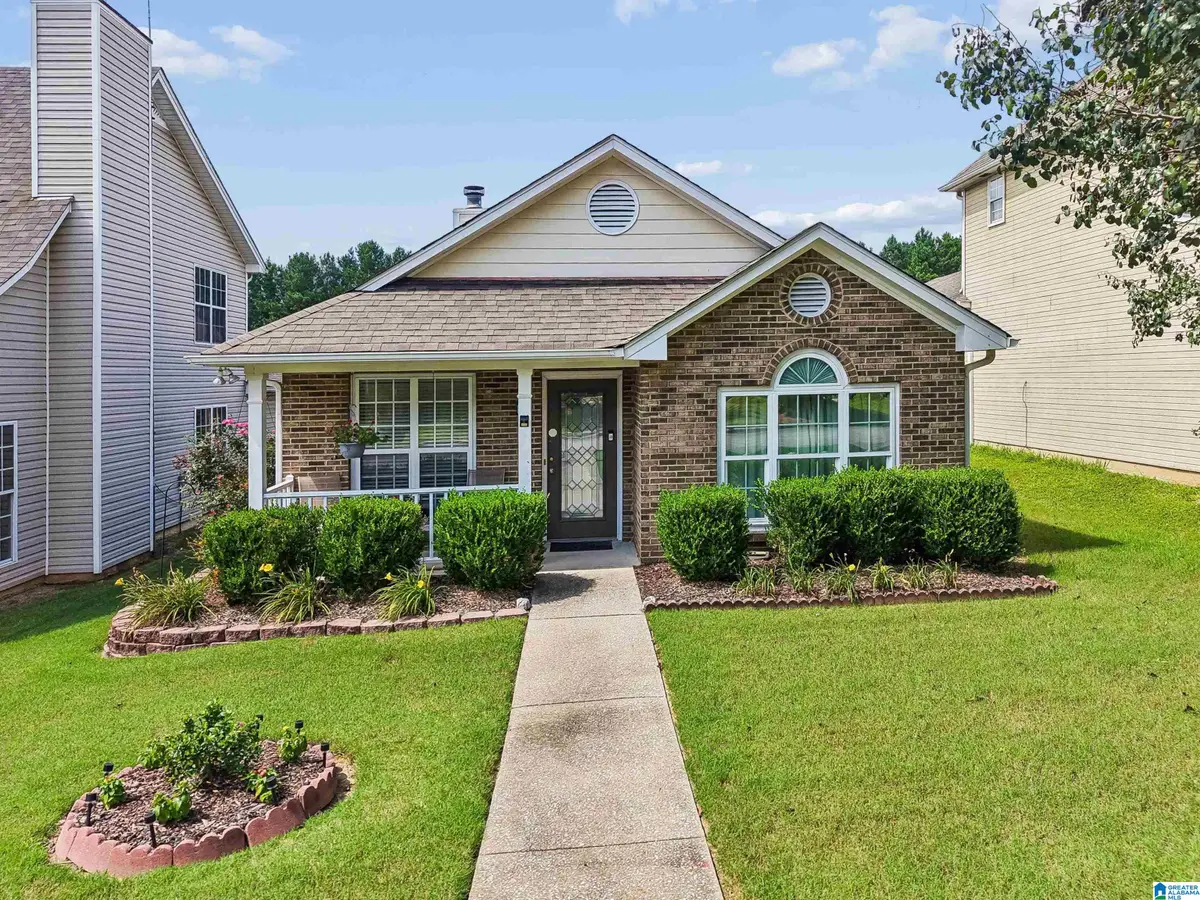 144 WARWICK CIRCLE, Alabaster, AL 35007 - #1