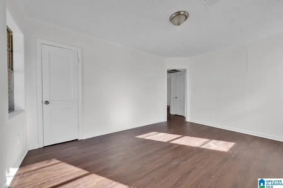 2 WASHINGTON SQUARE, Tuscaloosa, AL 35401 - #3