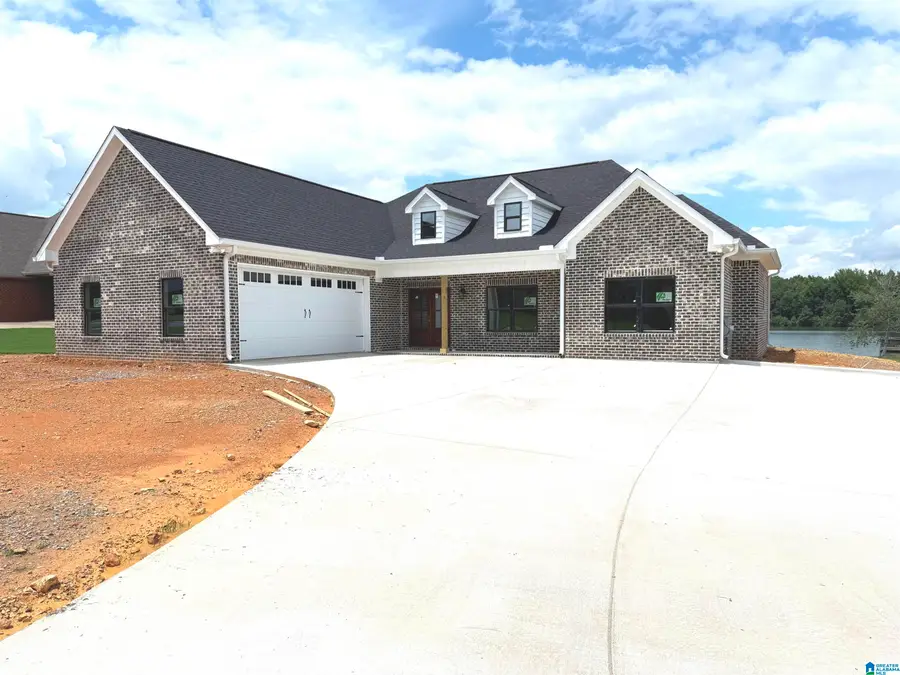 207 BERTIES PLACE, Odenville, AL 35120 - #2