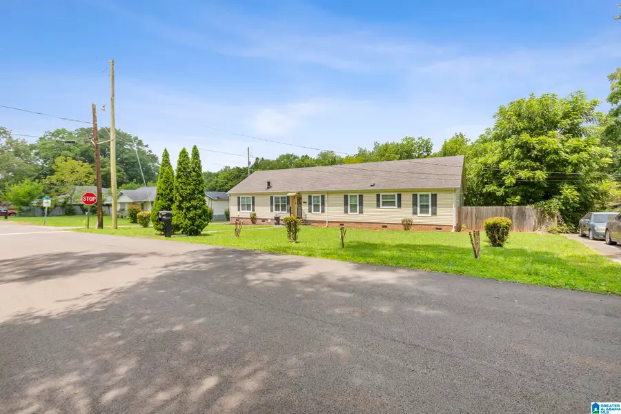 1102 WESTLAKE BOULEVARD, Bessemer, AL 35020 - #3