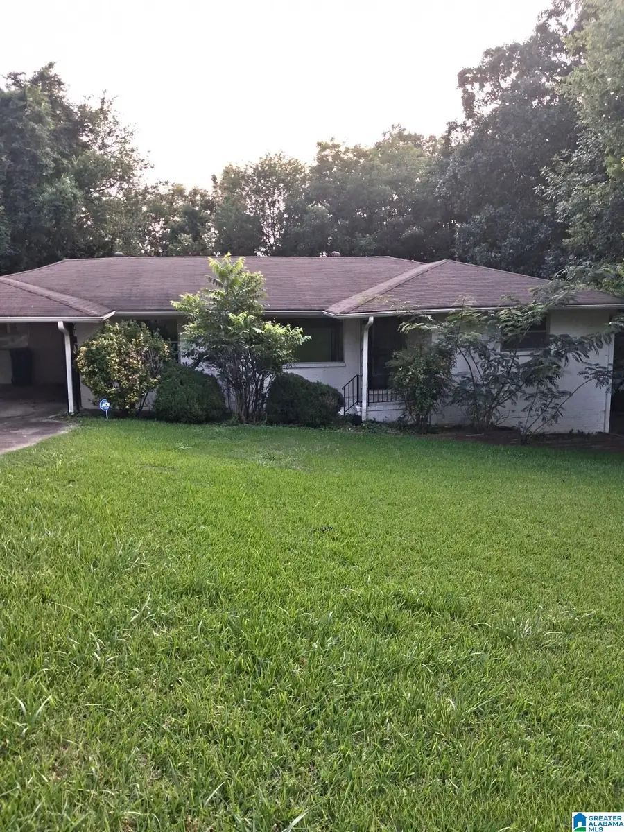 2226 2ND PLACE NW, Center Point, AL 35215 - #2