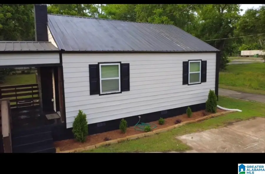 4228 8TH AVENUE N, Birmingham, AL 35212 - #2