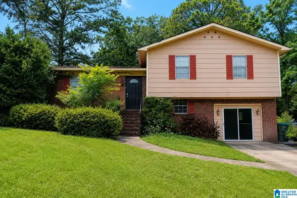214 26TH COURT NW, Center point, AL 35215