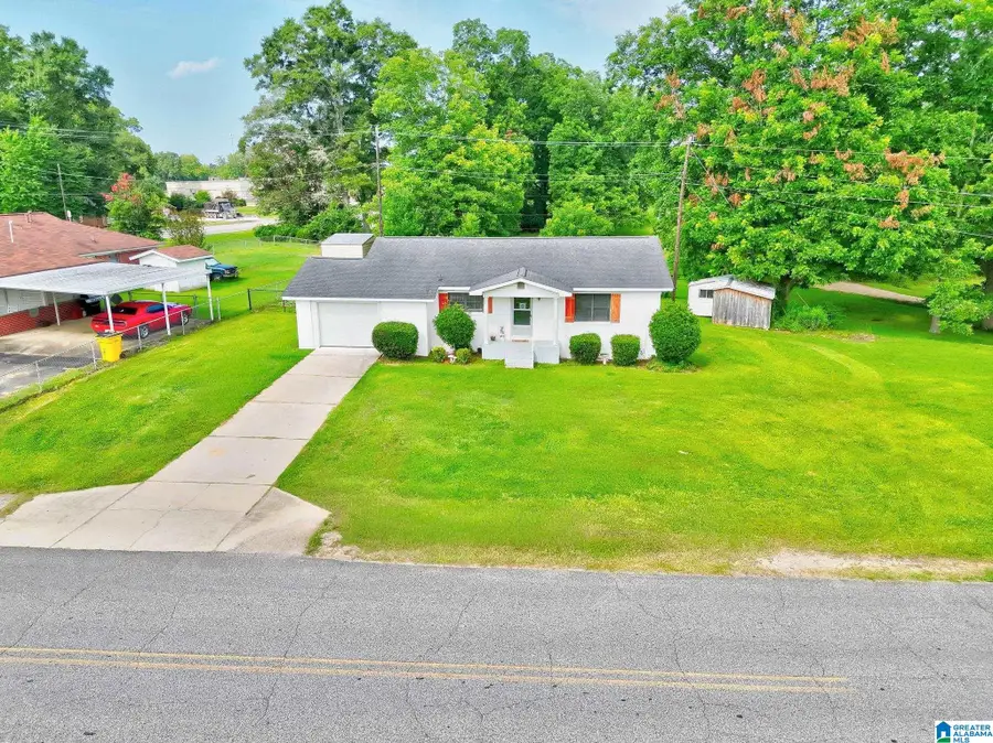 403 LITTLEJOHN ROAD, Clanton, AL 35045 - #2