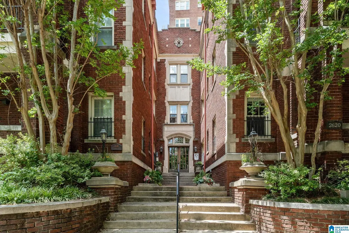 2620 HIGHLAND AVENUE, Birmingham, AL 35205 - #1