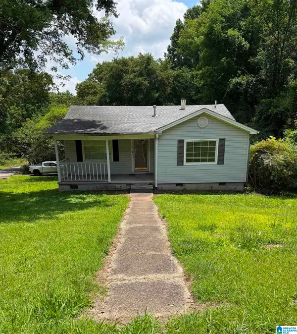 2249 7TH STREET NE, Center point, AL 35215