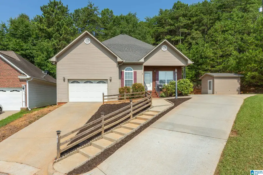 40 HICKORY HILLS CIRCLE, Oxford, AL 36203 - #2
