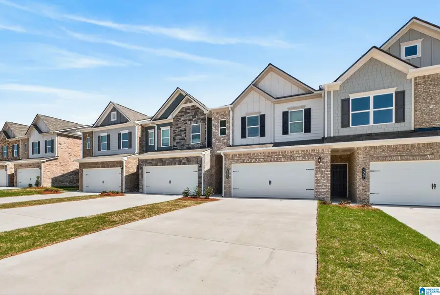 4526 VILLAGE SPRINGS SQUARE, Fultondale, AL 35068 - #2