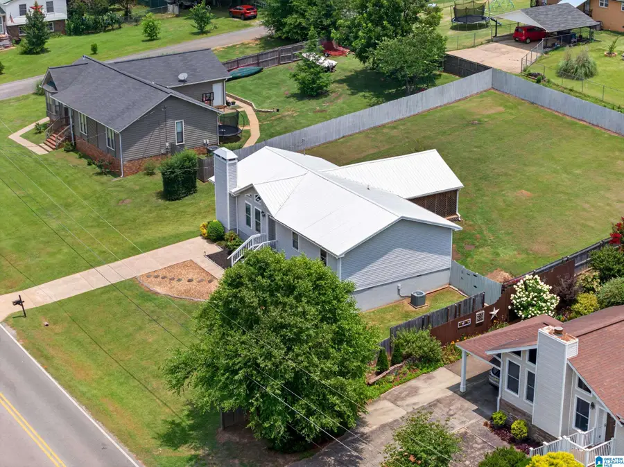 807 CHURCH AVENUE NE, Jacksonville, AL 36265 - #3