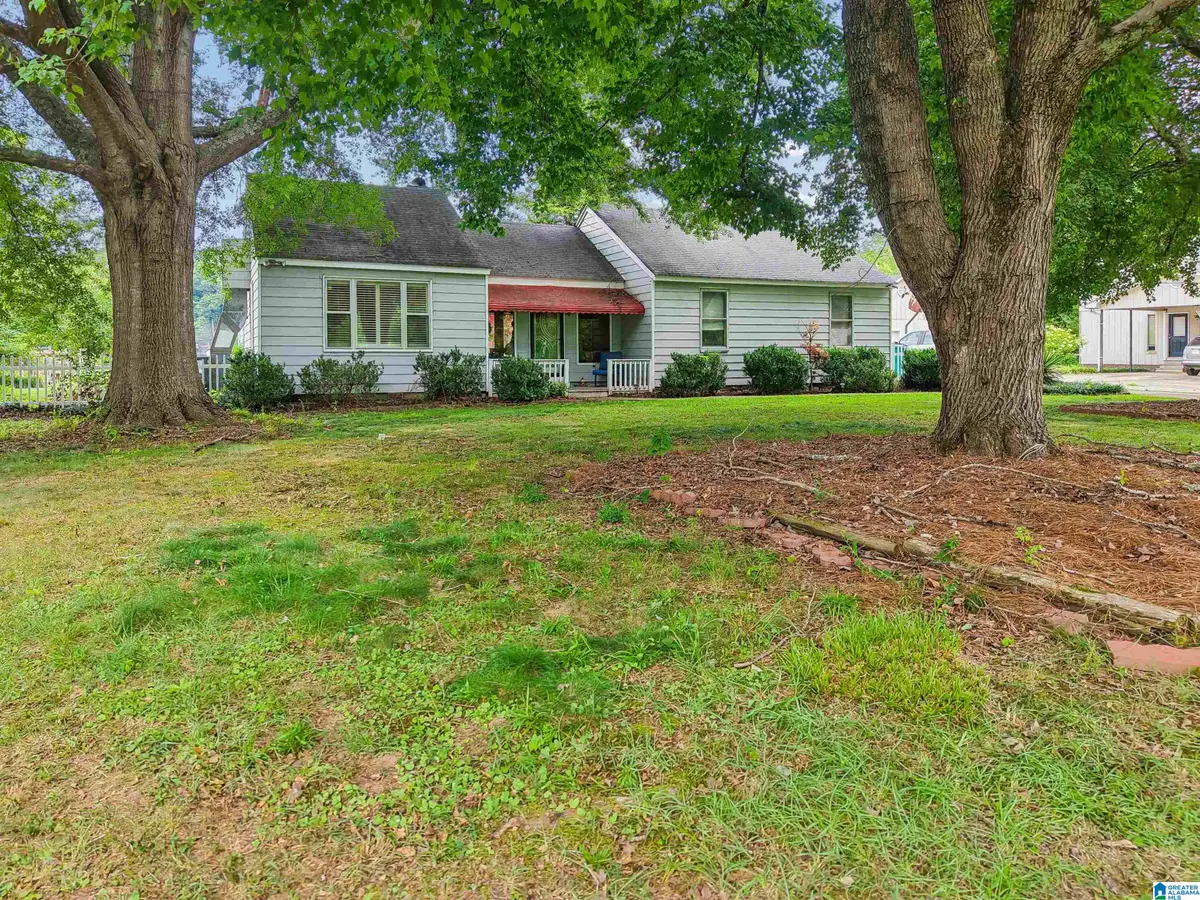 8013 S VALLEY ROAD, Pinson, AL 35126 - #1