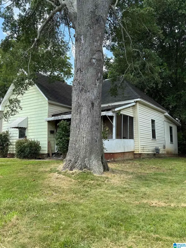 1916 MULBERRY AVENUE, Anniston, AL 36201