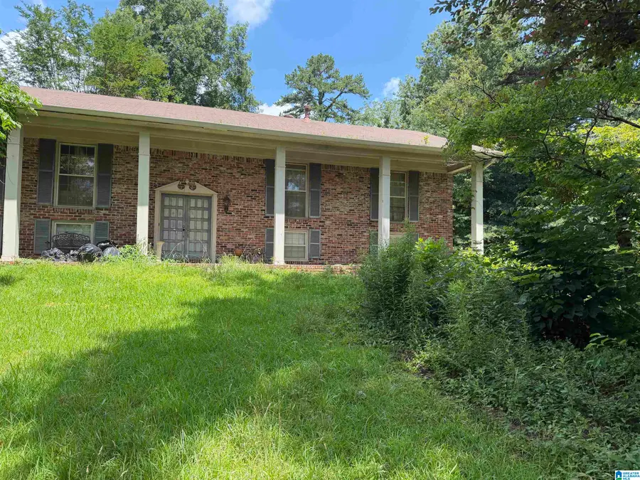 300 SNAKE HILL CIRCLE, Trussville, AL 35173 - #3