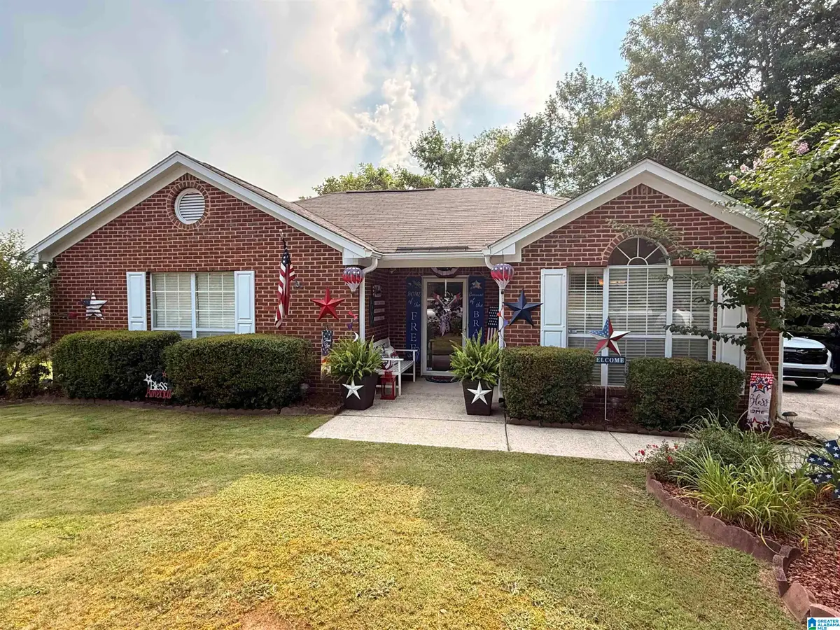 4604 LAKES EDGE COVE, Pinson, AL 35126 - #1