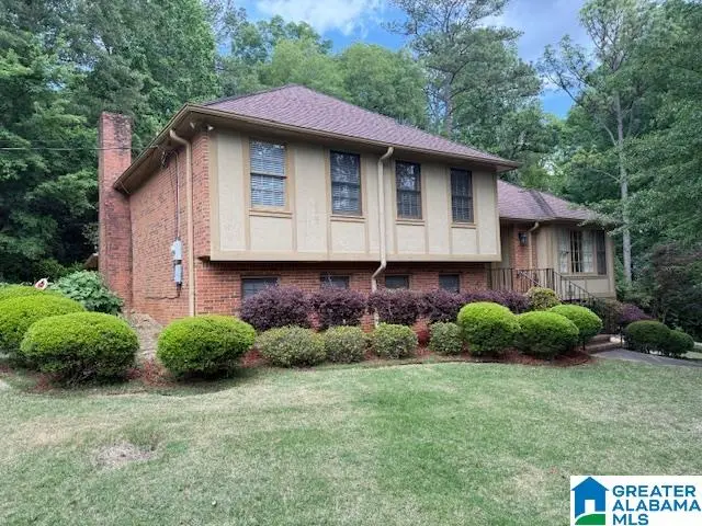 1748 NAPIER DRIVE, Hoover, AL 35226 - #1
