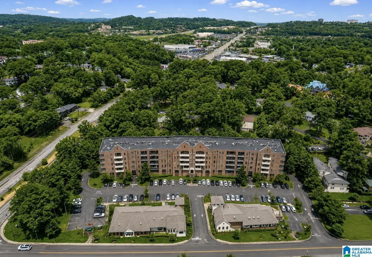 1040 BROADWAY PARK, Homewood, AL 35209 - #1