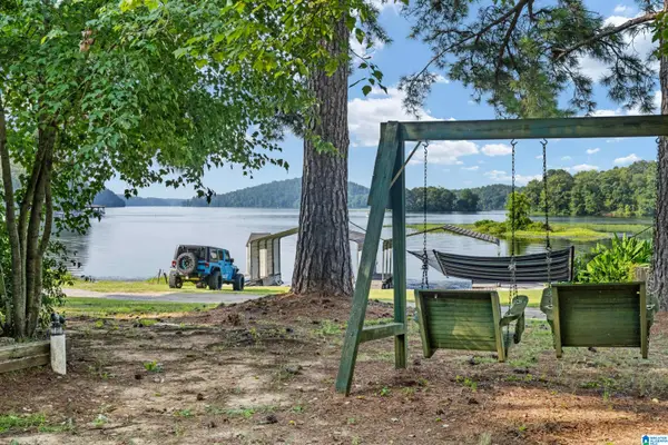 51 LAY LAKE WAY, Shelby, AL 35143