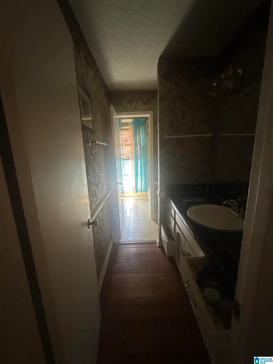2373 7TH STREET NW, Center Point, AL 35215 - #3