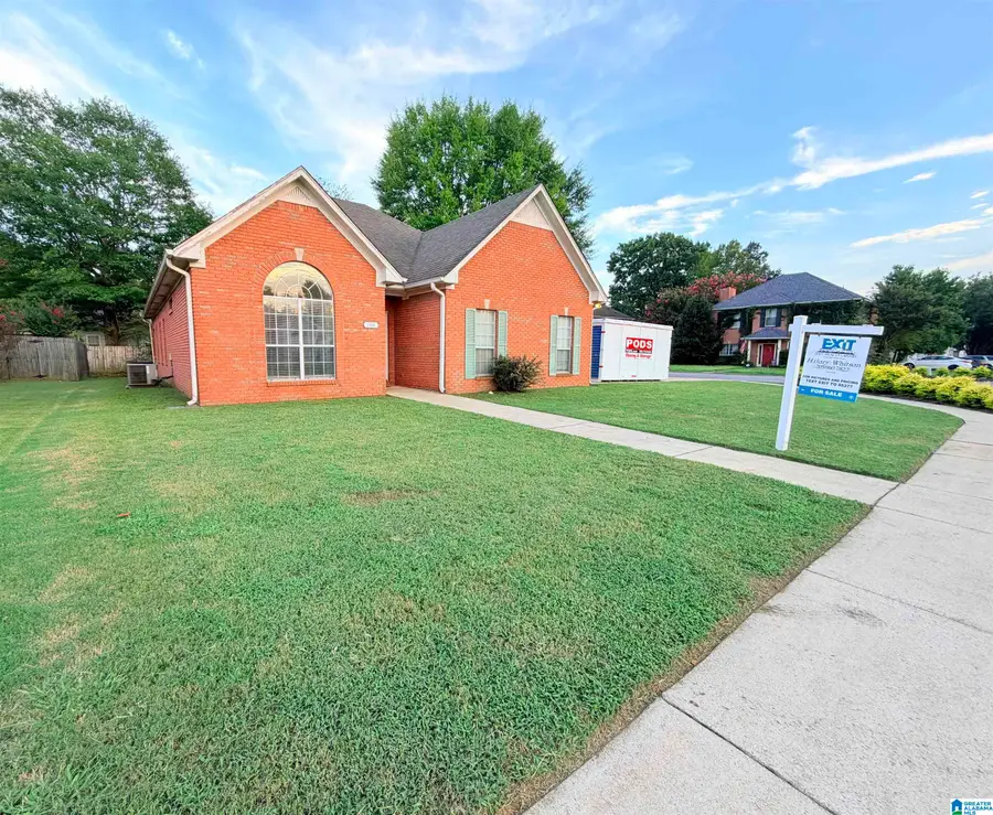 1316 AMBERLEY WOODS DRIVE, Helena, AL 35080 - #2