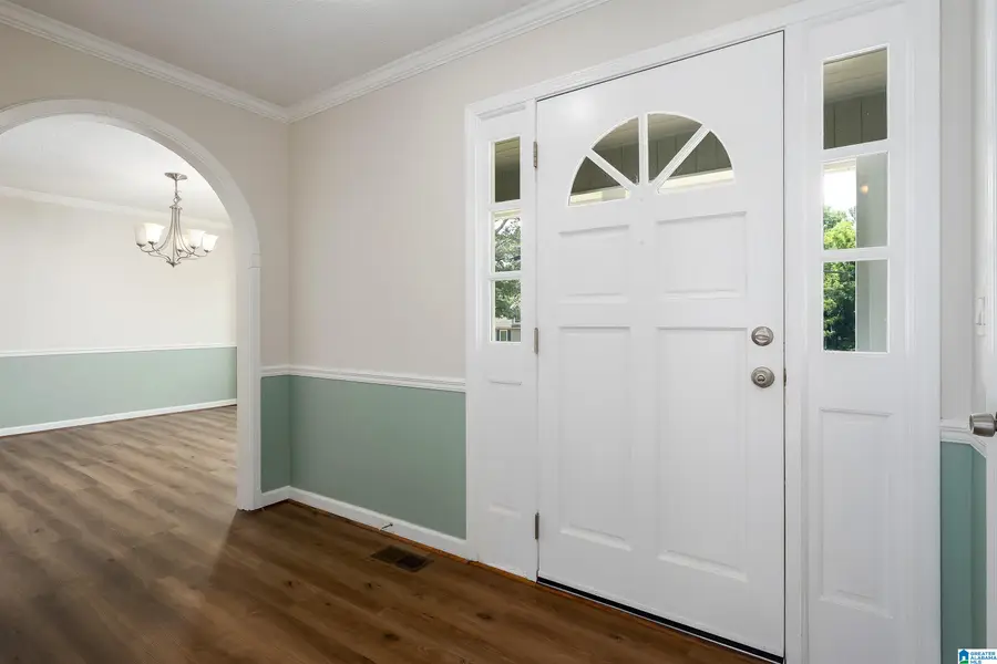 928 DUNRIDGE DRIVE, Birmingham, AL 35215 - #3