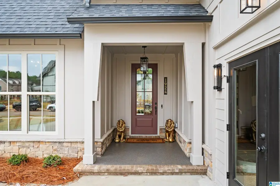 2214 WATERLOO LANE, Hoover, AL 35244 - #2