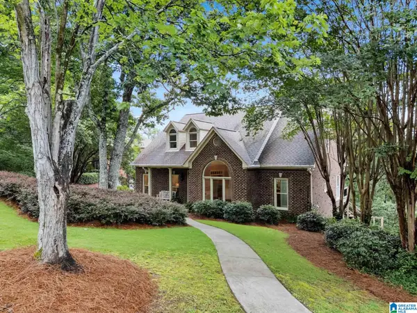 1825 SOUTHVIEW CIRCLE, Hoover, AL 35244