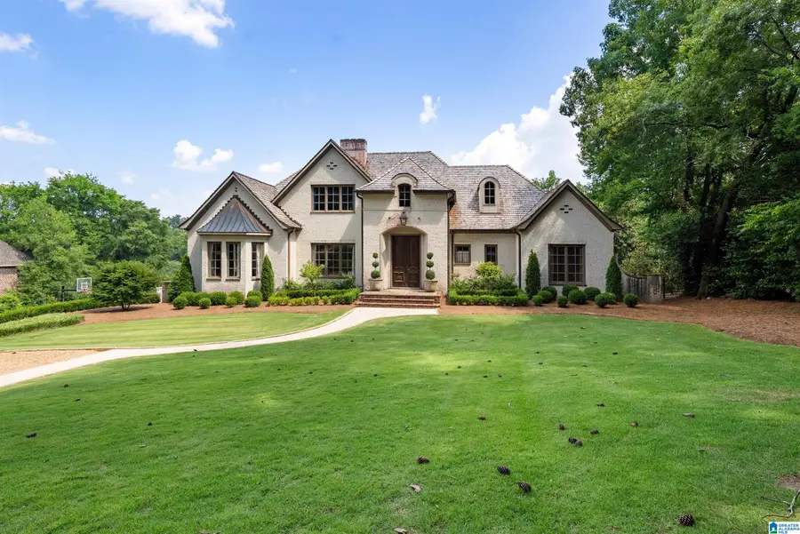 3319 E BRIARCLIFF ROAD, Mountain Brook, AL 35223 - #2