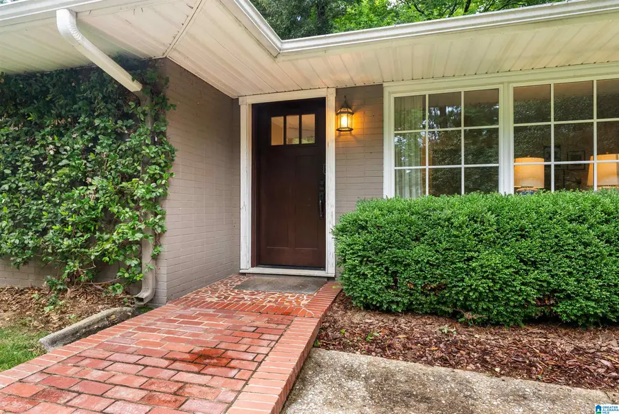 428 WINDSOR DRIVE, Homewood, AL 35209 - #3