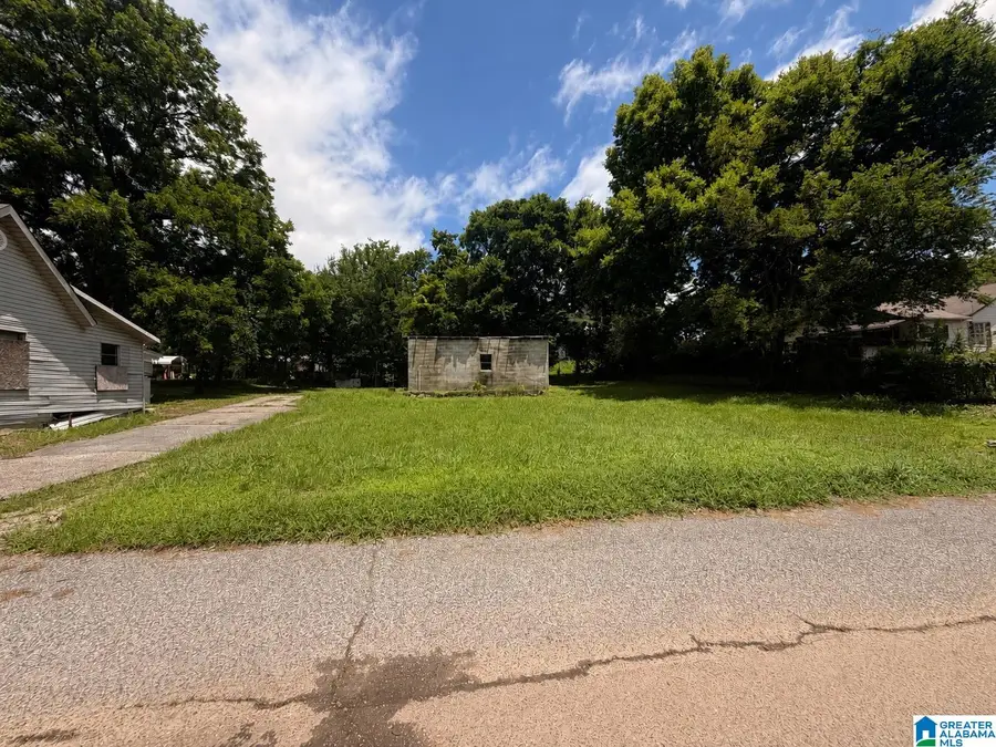 808 4TH STREET, Birmingham, AL 35214 - #3
