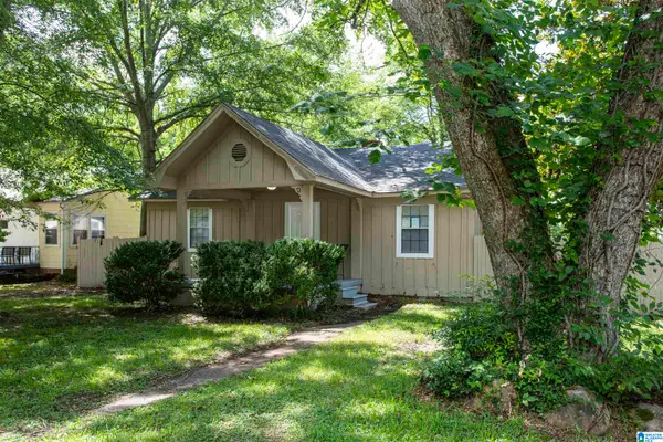 310 DEAN COURT, Gadsden, AL 35903