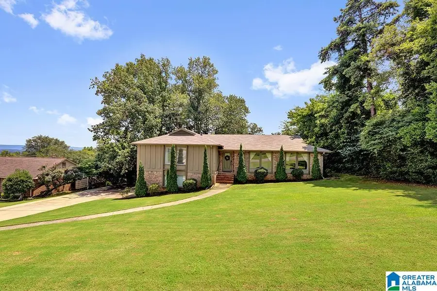 2413 JAMESTOWN DRIVE, Hoover, AL 35226 - #2