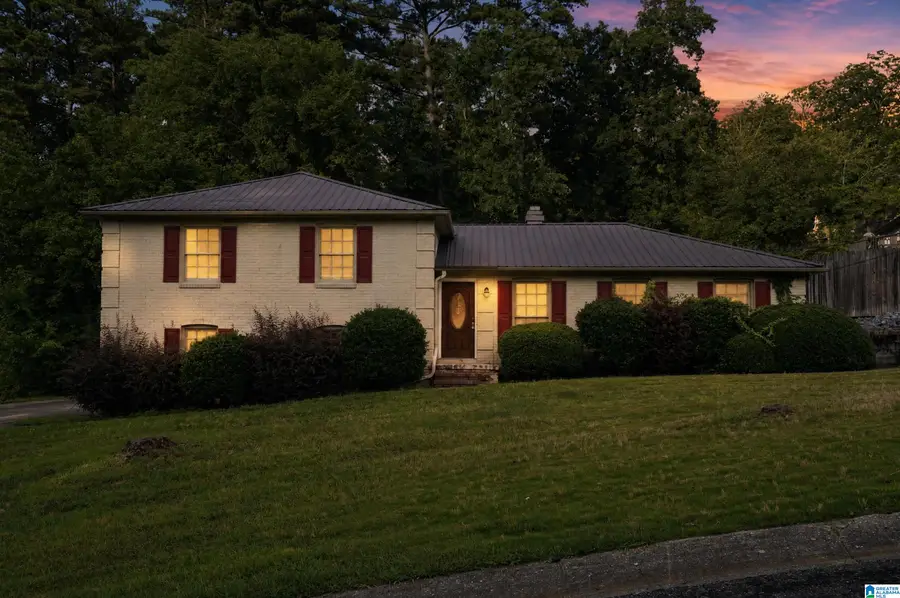949 GARRETT DRIVE, Birmingham, AL 35235 - #2