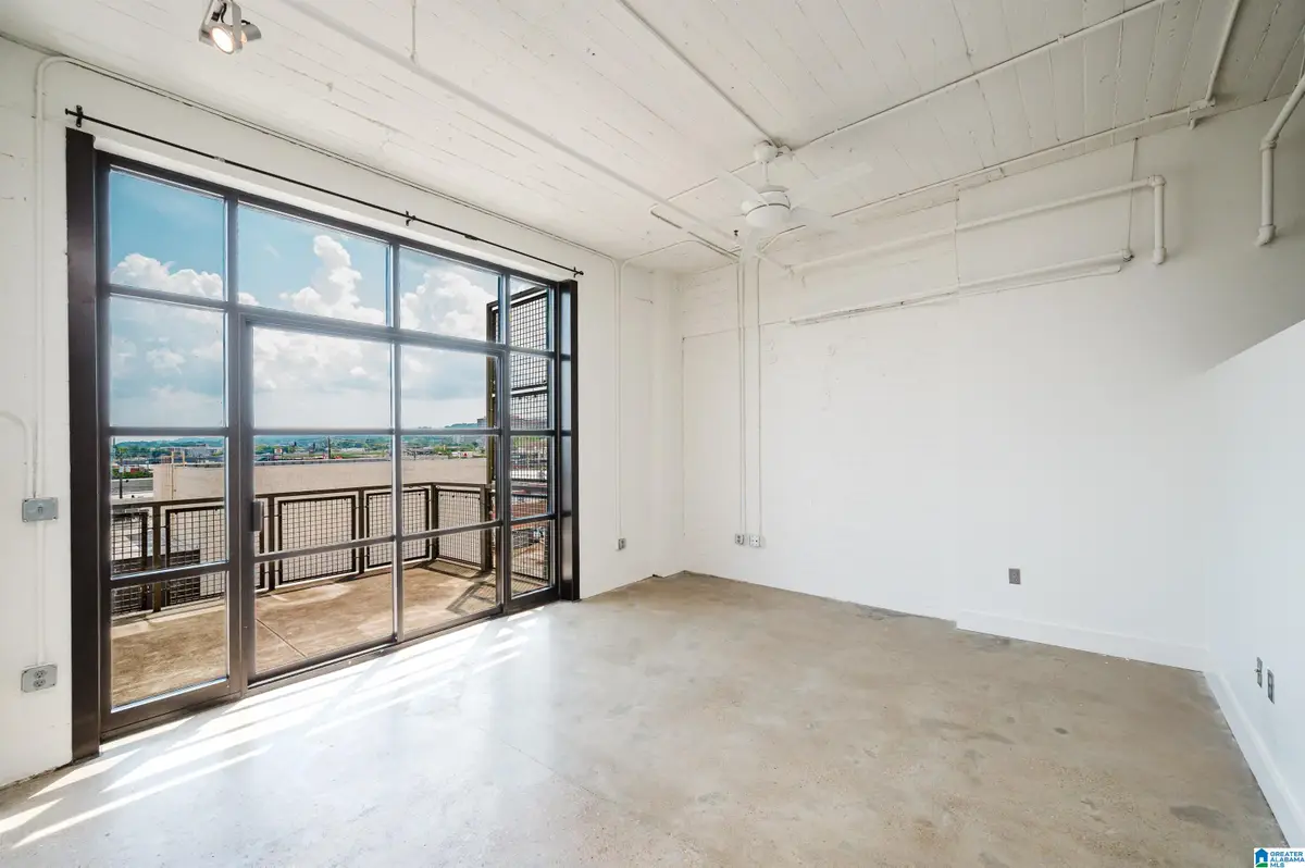 2201 5TH AVENUE, Birmingham, AL 35233 - #1