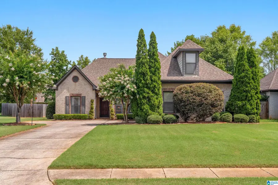 660 BARKLEY CIRCLE, Alabaster, AL 35007 - #2