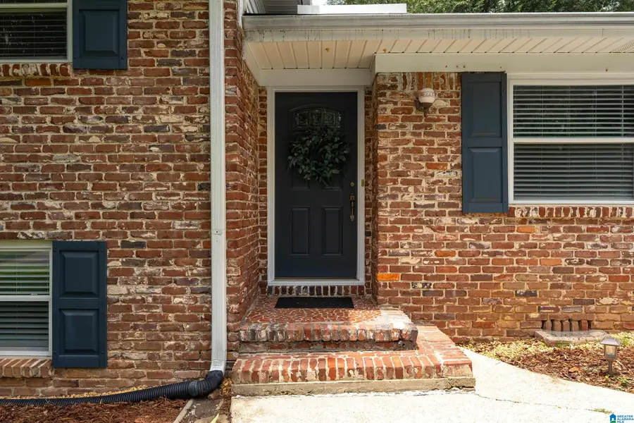 3525 LAUREL VIEW LANE, Hoover, AL 35216 - #2