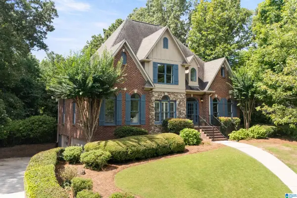 1133 LAKE COLONY LANE, Vestavia hills, AL 35242