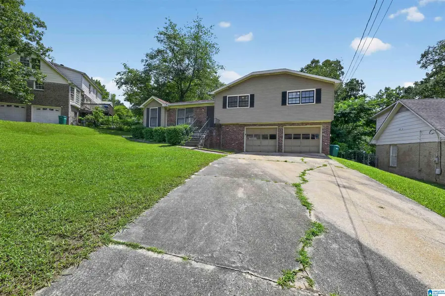 1609 6TH STREET NW, Center Point, AL 35215 - #3
