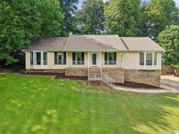 6658 JUNE AVENUE, Leeds, AL 35094