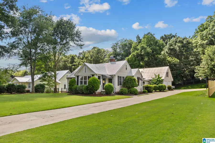 330 BRENTWOOD AVENUE, Trussville, AL 35173 - #2